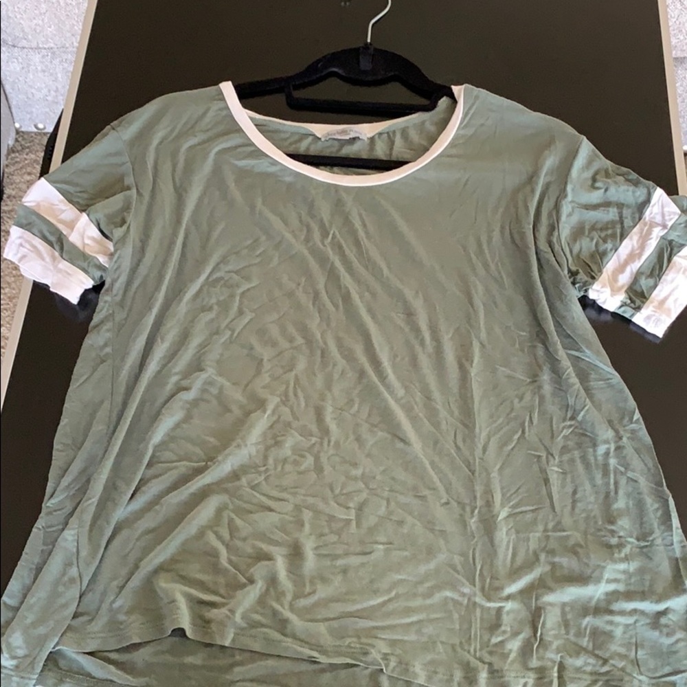 🧚🏼‍♂️ T-Shirt  🧚🏼‍♀️